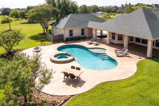 1030 Lillian Lane, Crosby, TX 77532