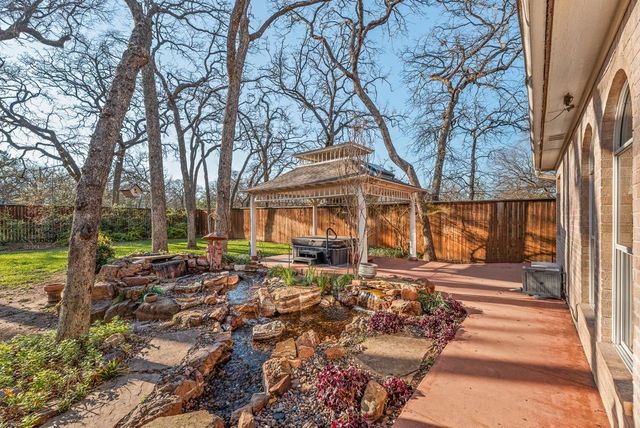 6006 Wallace Meadows Court, Arlington, TX 76001