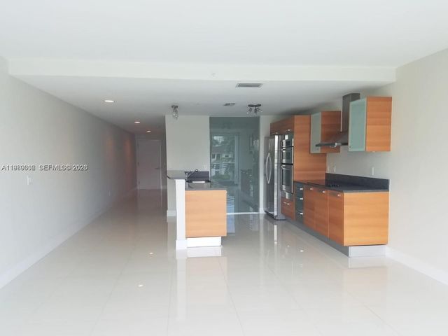 2950 NE 188th St 237, Aventura, FL 33180