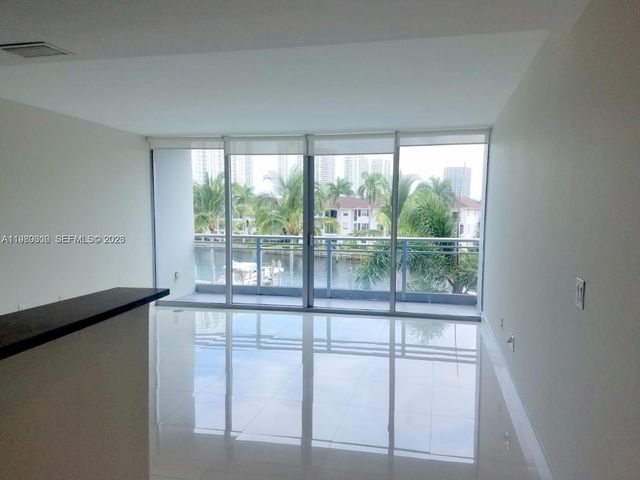 2950 NE 188th St 237, Aventura, FL 33180