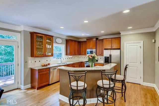 1655 Habershal Drive NW, Atlanta, GA 30318