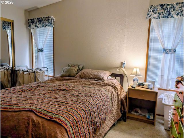 5701 Ne ST JOHNS Rd 34, Vancouver, WA 98661