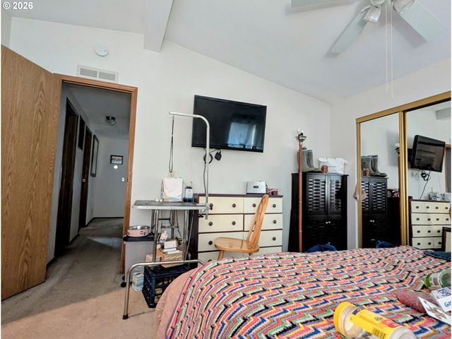 5701 Ne ST JOHNS Rd 34, Vancouver, WA 98661