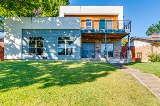 8915 Stanwood Drive, Dallas, TX 75228