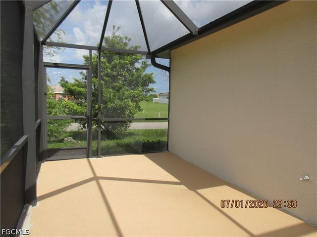 918 NE 13th ST, Cape Coral, FL 33909