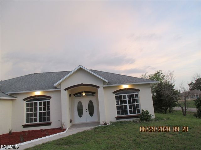 918 NE 13th ST, Cape Coral, FL 33909