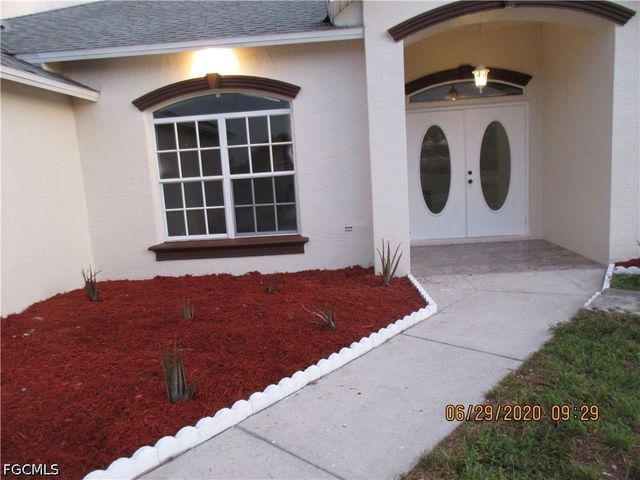 918 NE 13th ST, Cape Coral, FL 33909