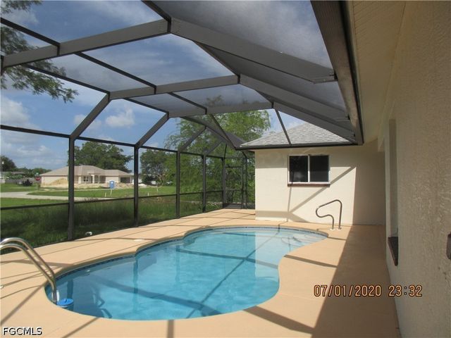 918 NE 13th ST, Cape Coral, FL 33909
