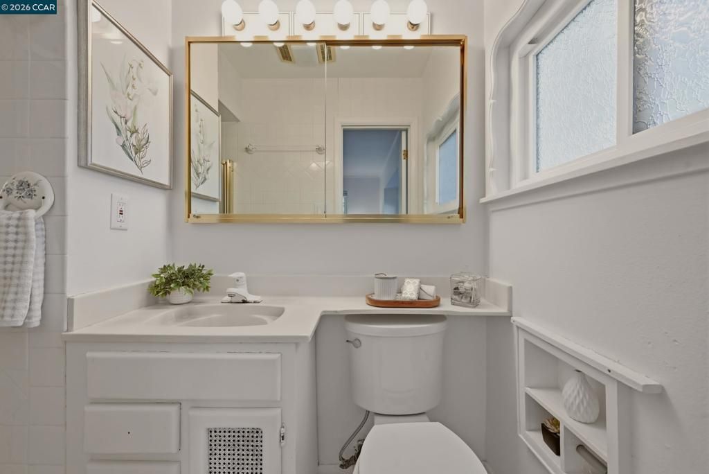 Image 29 of property listing at 433 Le Jean Way, Walnut Creek, CA 94597