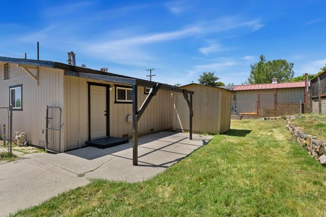 10450 Buena Vista Dr, Jackson, CA 95642