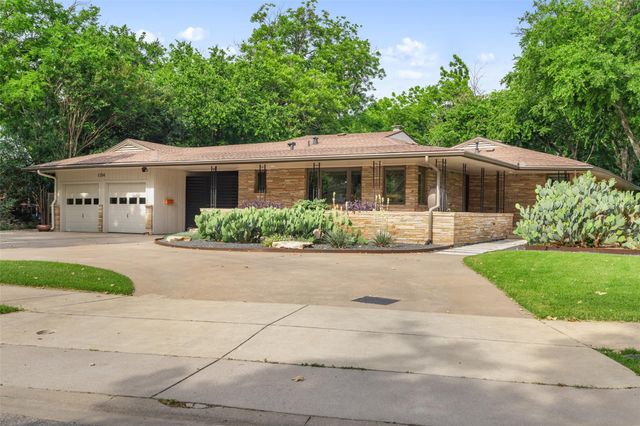 1254 S Church ST, Georgetown, TX 78626