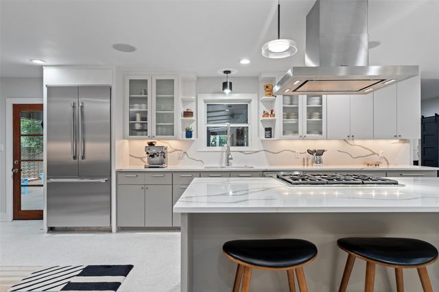 1254 S Church ST, Georgetown, TX 78626