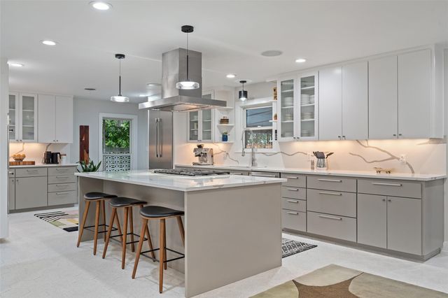 1254 S Church ST, Georgetown, TX 78626