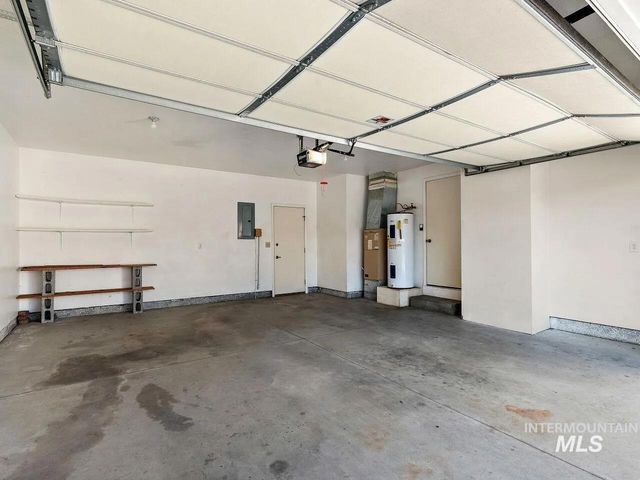 716 S 9th Ave, Caldwell, ID 83605