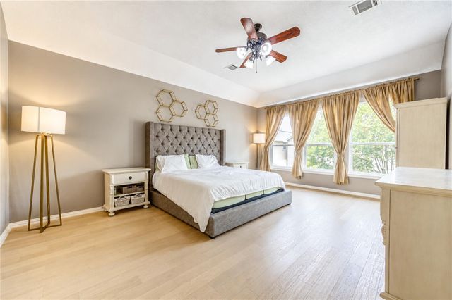 1332 Dorothy Street, Houston, TX 77008