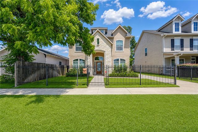 1332 Dorothy Street, Houston, TX 77008