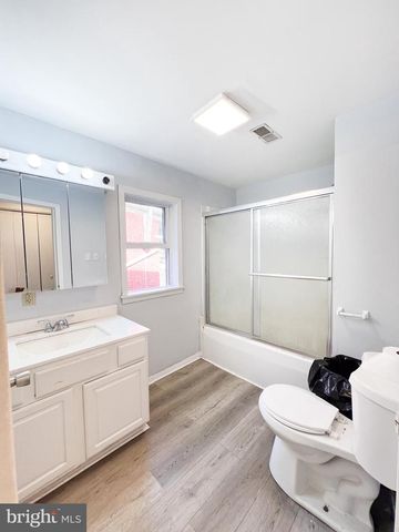 8 MARBLE ST, Lewistown, PA 17044