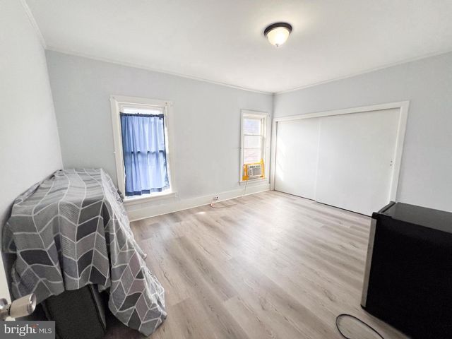 8 MARBLE ST, Lewistown, PA 17044