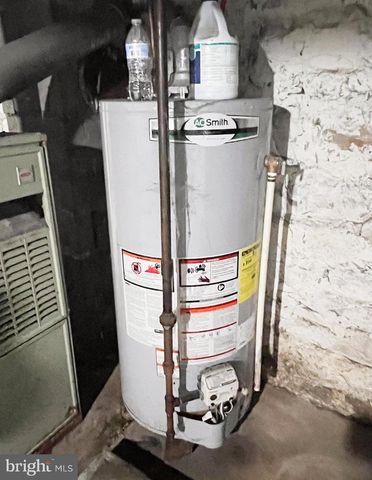 8 MARBLE ST, Lewistown, PA 17044