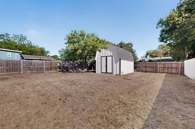 4107 Rockford Drive, Dallas, TX 75211