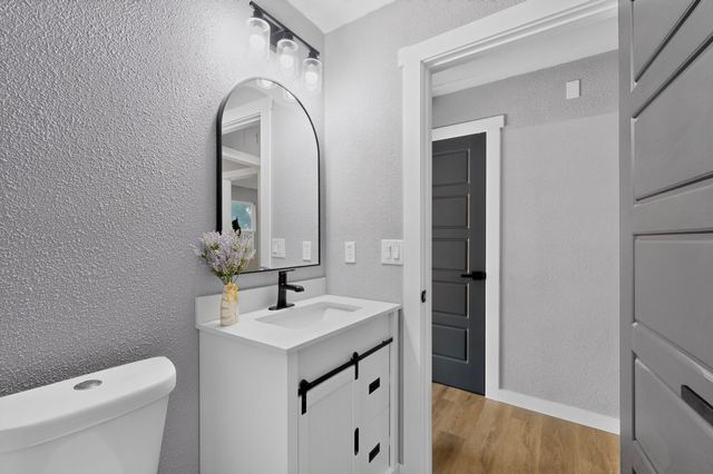 4107 Rockford Drive, Dallas, TX 75211