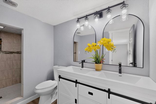 4107 Rockford Drive, Dallas, TX 75211
