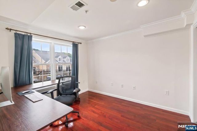 31 Forshee Circle 101, Montvale, NJ 07645