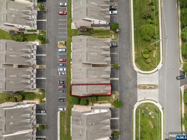 31 Forshee Circle 101, Montvale, NJ 07645