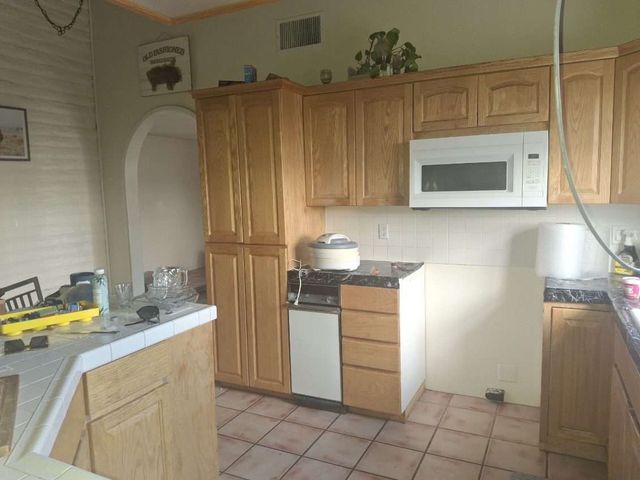 411 San Medina Avenue, Farmington, NM 87401