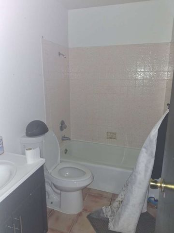 411 San Medina Avenue, Farmington, NM 87401