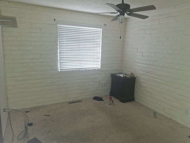 411 San Medina Avenue, Farmington, NM 87401