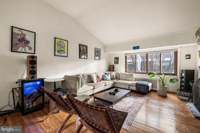 2035 RITTENHOUSE SQ, Philadelphia, PA 19103