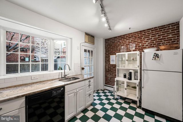 2035 RITTENHOUSE SQ, Philadelphia, PA 19103