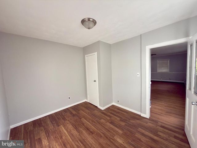 422 W 6TH AVE, Conshohocken, PA 19428