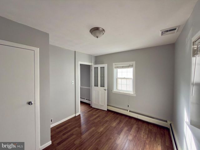 422 W 6TH AVE, Conshohocken, PA 19428