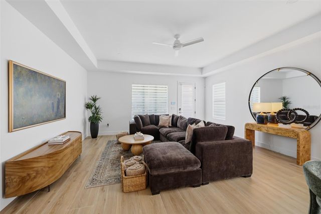 515 W PRINCETON STREET, Orlando, FL 32804