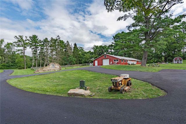 1385 County Line Road, Milford Twp, PA 18951