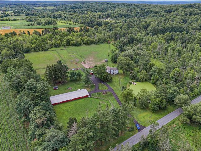 1385 County Line Road, Milford Twp, PA 18951