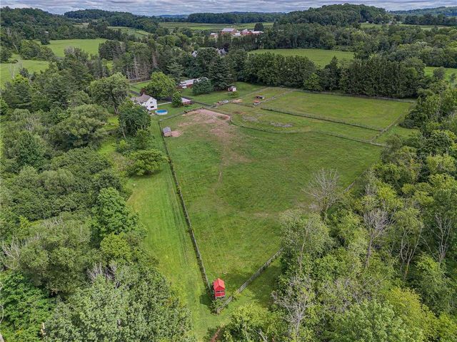 1385 County Line Road, Milford Twp, PA 18951