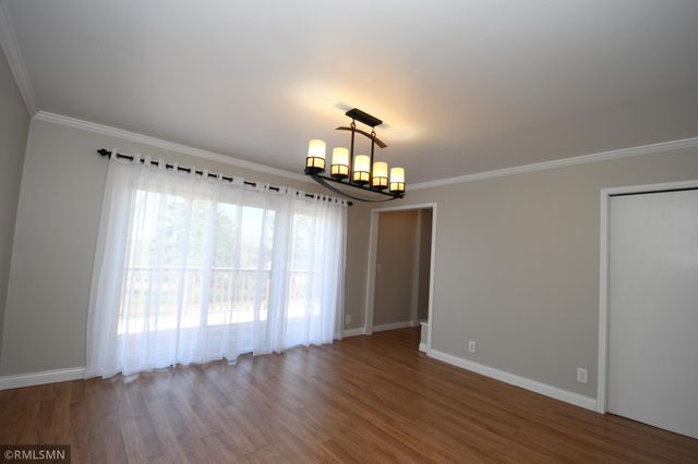1319 2nd Street N, Stillwater, MN 55082