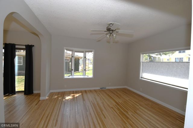 1319 2nd Street N, Stillwater, MN 55082