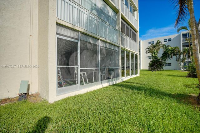 1024 SE 3rd Ave 102, Dania Beach, FL 33004