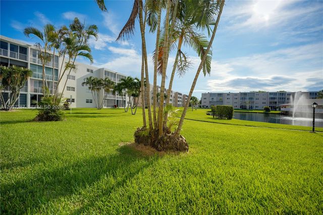 1024 SE 3rd Ave 102, Dania Beach, FL 33004