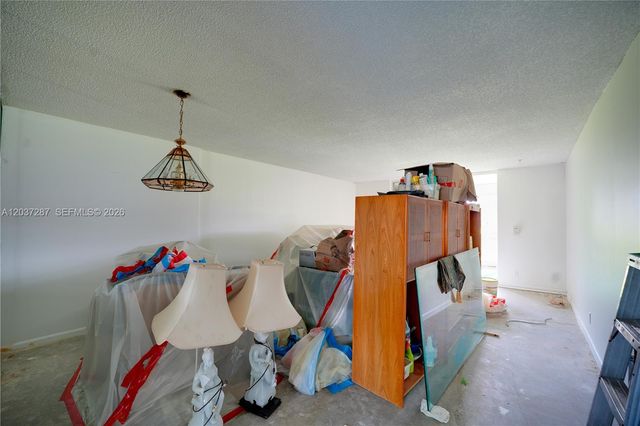 1024 SE 3rd Ave 102, Dania Beach, FL 33004