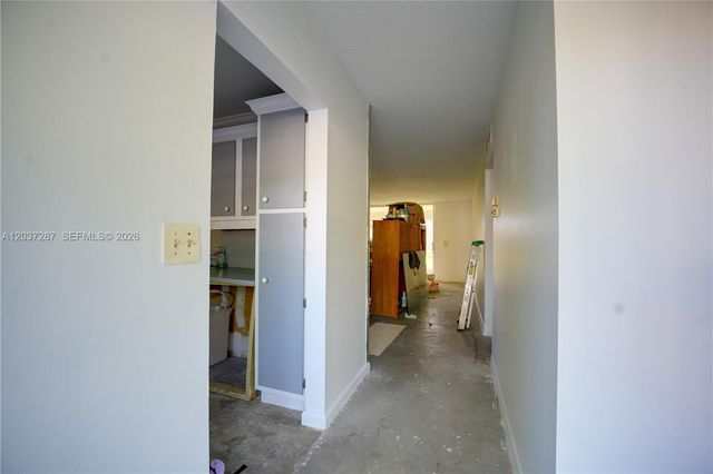 1024 SE 3rd Ave 102, Dania Beach, FL 33004