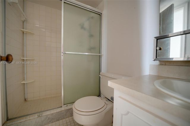 1024 SE 3rd Ave 102, Dania Beach, FL 33004