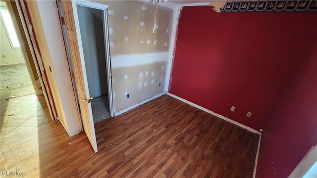 858 Marcie Drive, Cleveland, OH 44109