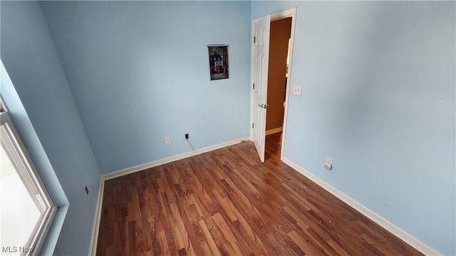 858 Marcie Drive, Cleveland, OH 44109