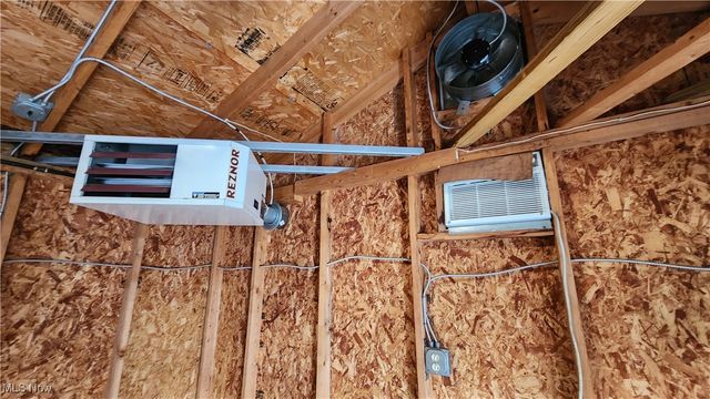 858 Marcie Drive, Cleveland, OH 44109