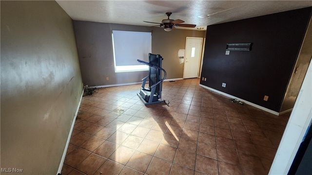 858 Marcie Drive, Cleveland, OH 44109